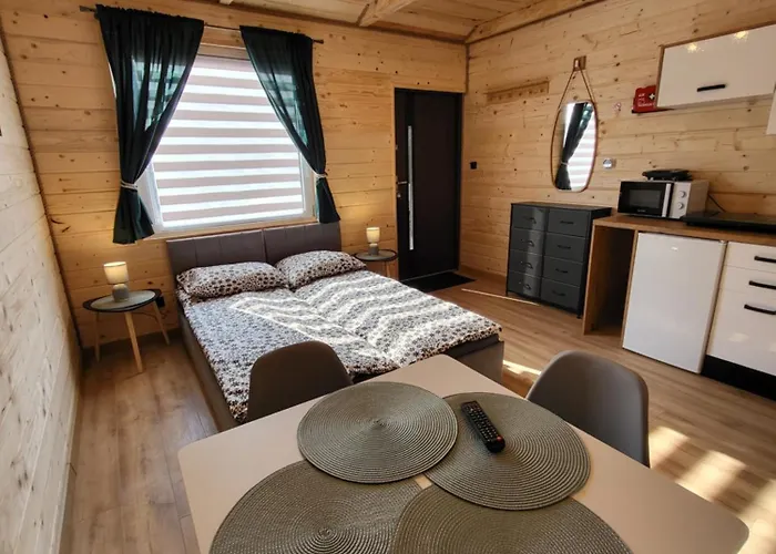 Cicha Dolina Gospodarstwo agroturystyczne *